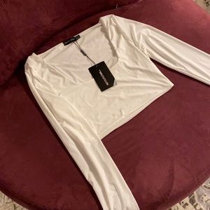 White square neck long sleeve crop top